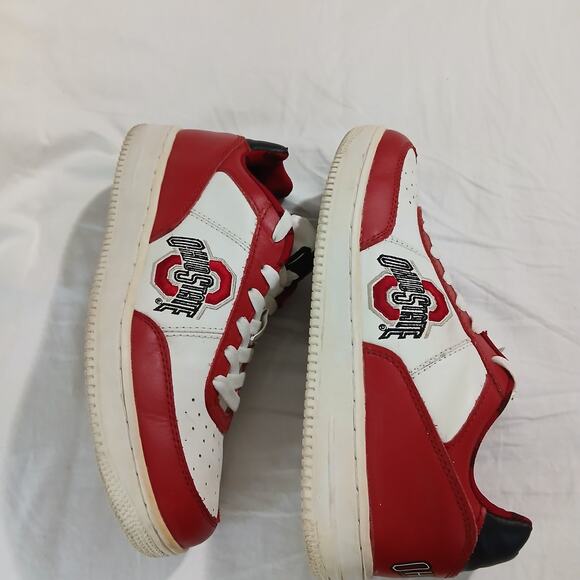 The Ohio State Men's 9 White Leather Red Contrast Low Ankle Sneaker AMAZING Sole - Picture 8 of 16